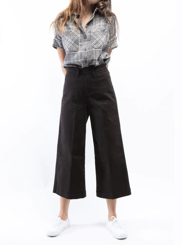 Greer Cropped Wide Leg Denim - Black