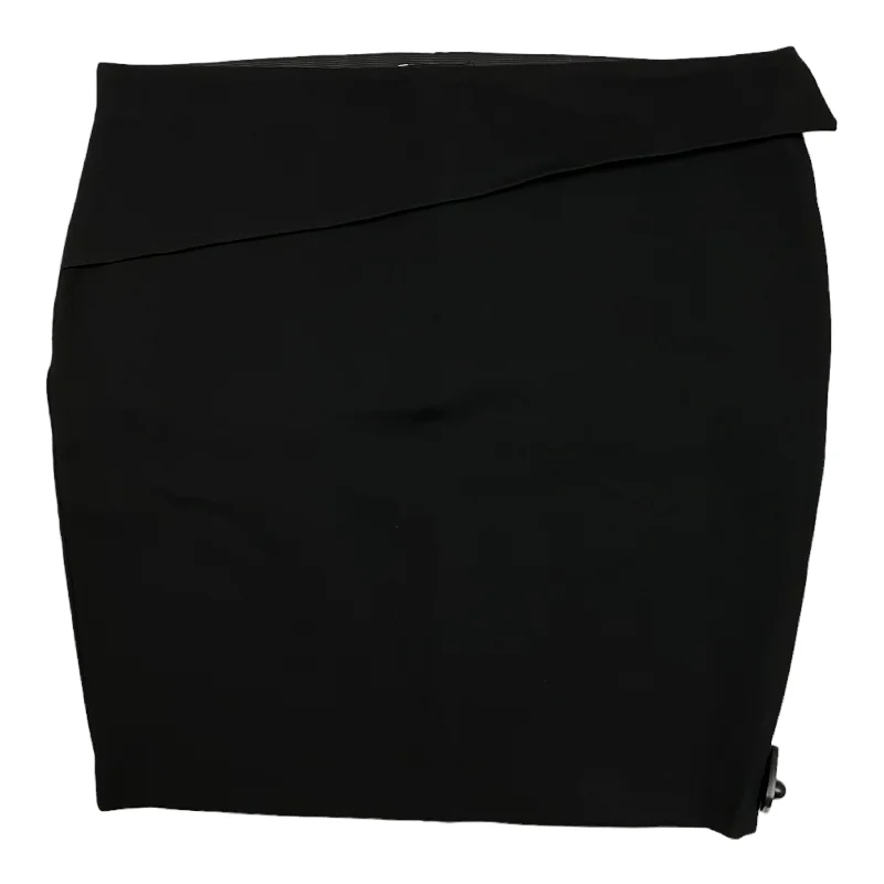 Skirt Mini & Short By Express In Black, Size: Xl