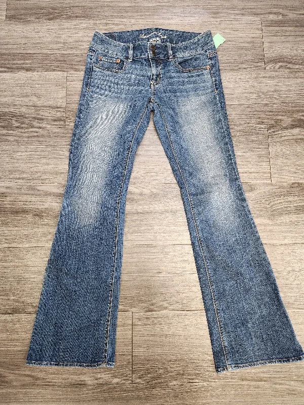 Jeans Flared By American Eagle In Blue, Size: 4