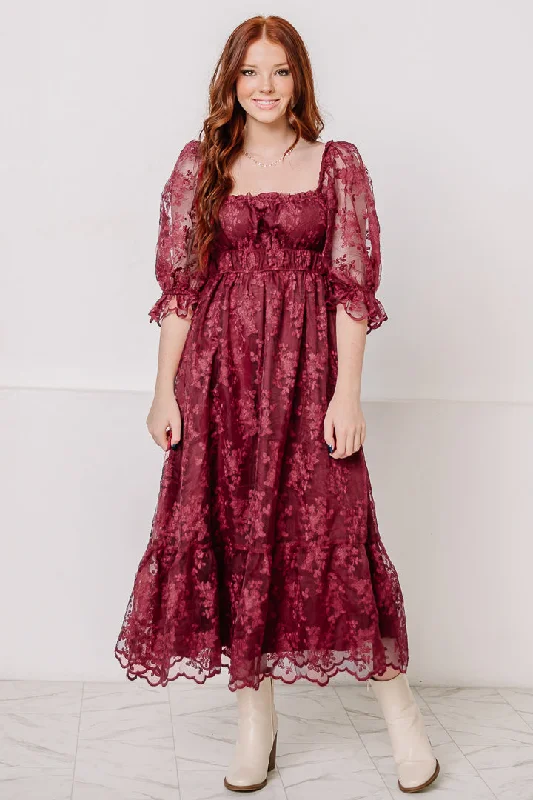 Forget Me Not Lace Midi Dress | Wine